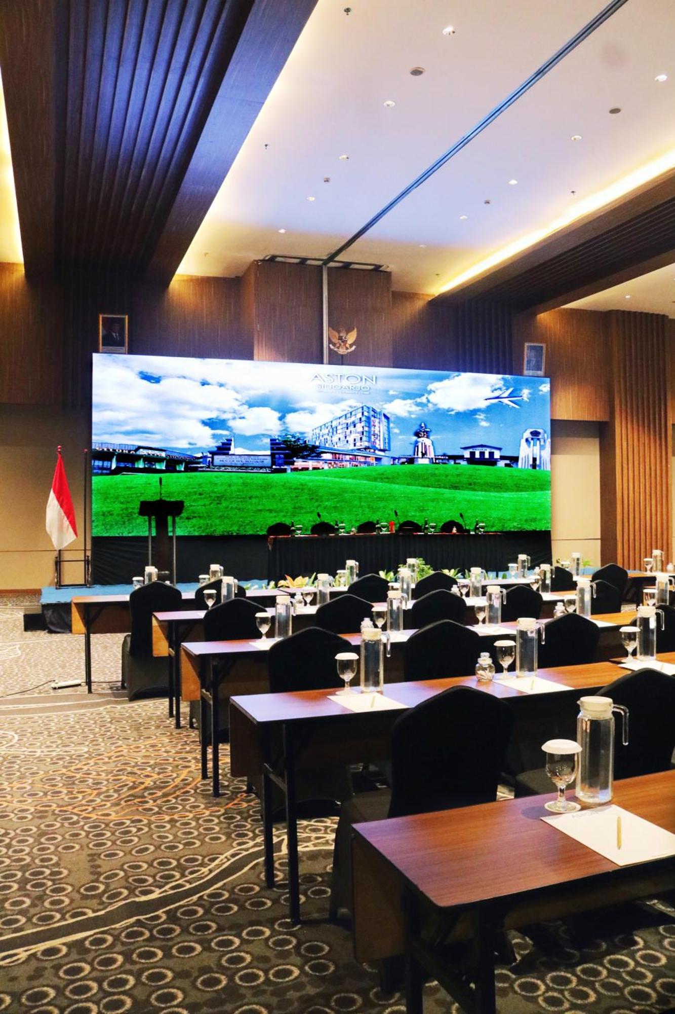 Aston & Conference Center 3* Sidoarjo